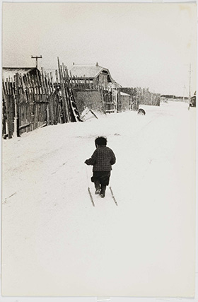 小島一郎 津軽地方西北部 1957-58年 ゼラチン・シルバー・プリント 29.6×19.6cm