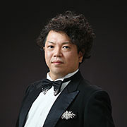 佐藤　慎悟　SATO Shingo　(ピアノ)