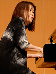 赤城　眞理　Akagi Mari／ピアノ