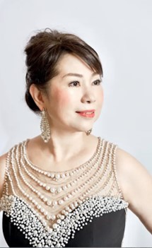 中川令子(ソプラノ)